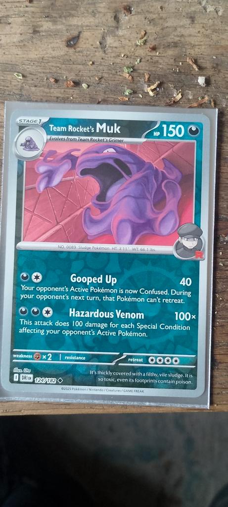 Team Rocket's muk reverse holo destiny rivals, Hobby en Vrije tijd, Verzamelkaartspellen | Pokémon, Zo goed als nieuw, Losse kaart