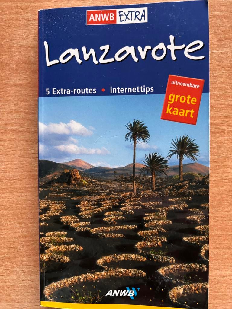 ANWB Extra Lanzarote Reisgids, Budget, Europa, Ophalen of Verzenden, Zo goed als nieuw