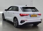 Audi A3 Sportback 45 TFSI e S edition Competition | S-Line |, Gebruikt, 4 cilinders, Alcantara, Wit
