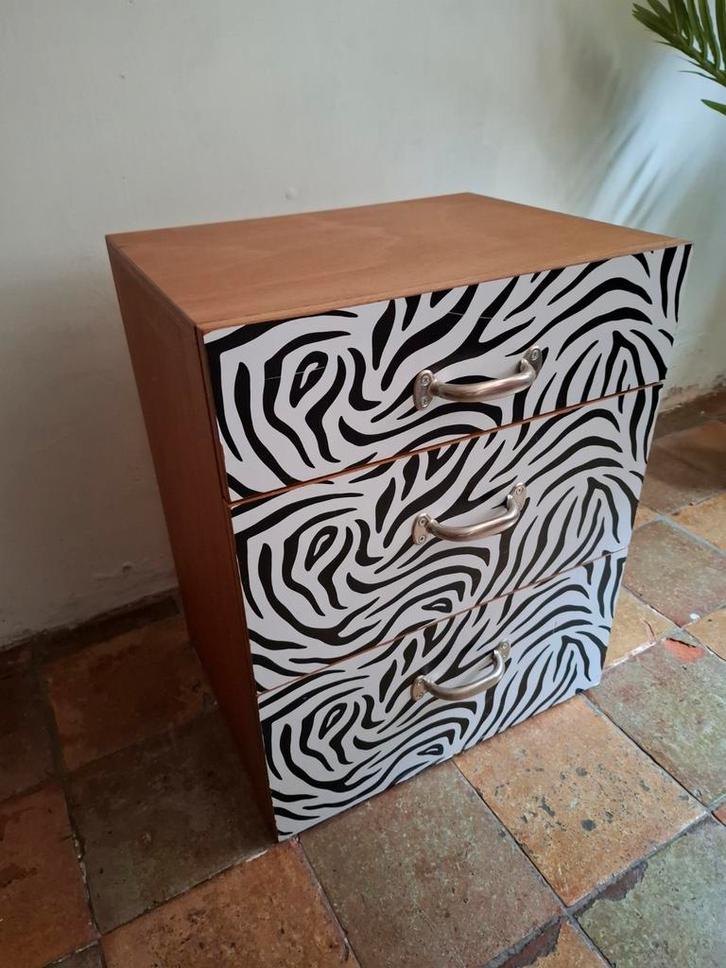 Ladekastje met zebraprint folie - 3 lades, Huis en Inrichting, Kasten | Ladekasten, Gebruikt, Minder dan 100 cm, Minder dan 50 cm