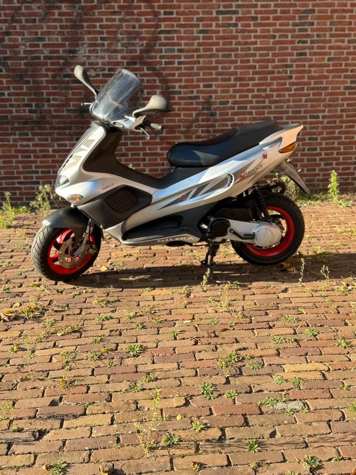 Gilera Runner SP Pro 50cc 9200km (Duitse pap 180cc 125cc, Fietsen en Brommers, Brommeronderdelen | Scooters, Zo goed als nieuw