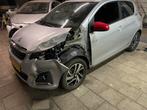 Peugeot 108 envy bj 2016 71000 km lvschade, Ophalen, Zwart, Benzine