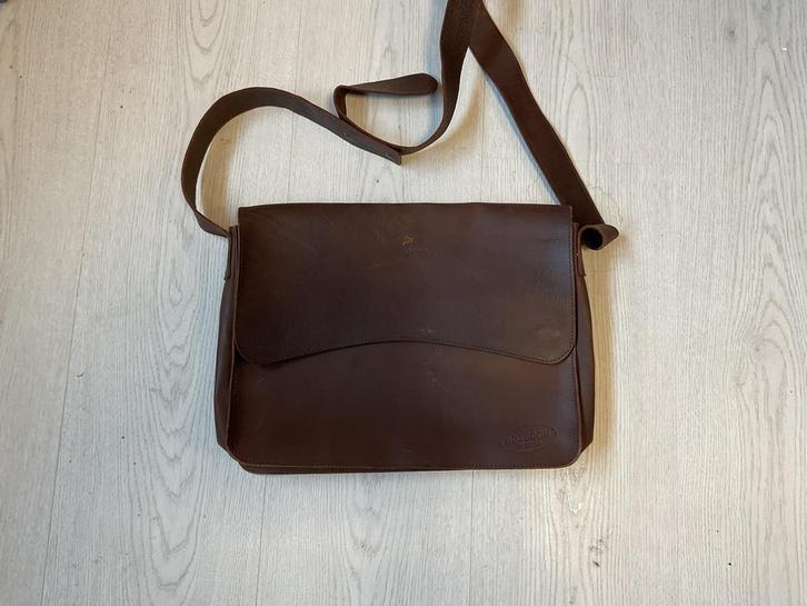 Bosboom Leren Tas ( rek 3), Sieraden, Tassen en Uiterlijk, Tassen | Damestassen, Gebruikt, Handtas, Bruin, Ophalen of Verzenden
