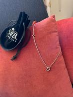 Zilveren (925) kettinkje met hartjes bedel, Sieraden, Tassen en Uiterlijk, Ophalen of Verzenden, Nieuw, Zilver, Met hanger