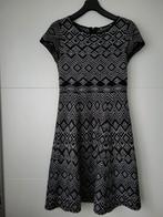 Esprit jurk zwart wit maat L zo goed als nieuw, Zwart, Maat 42/44 (L), Ophalen of Verzenden, Zo goed als nieuw