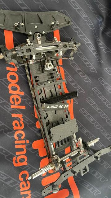ARC 8.2E electro rc car 1/8 wd plus regelaar motor beschikbaar voor biedingen