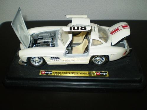 Mercedes 300 sl uit 1954 van Burago., Hobby en Vrije tijd, Modelbouw | Auto's en Voertuigen, Gebruikt, Auto, 1:50 of kleiner, Overige merken