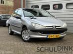Peugeot 206 1.4 XT AUTOMAAT|TREKHAAK|ELEKTRISCHE RAMEN, Auto's, Elektrische ramen, Bedrijf, 75 pk, 30 €/maand
