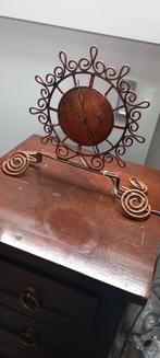 Vintage Koperen Elektrische Klok, Huis en Inrichting, Woonaccessoires | Klokken, Ophalen, Zo goed als nieuw, Analoog, Wekker of Tafelklok