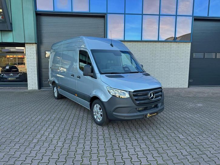 Mercedes-Benz Sprinter 319 Pro L2H2 BPM vrij 9G-Tronic Mbux, Auto's, Bestelauto's, Bedrijf, Te koop, ABS, Achteruitrijcamera, Airbags