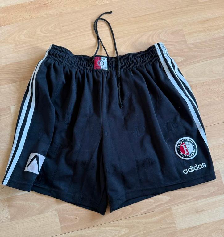 Vintage Feyenoord voetbalbroekje jaren’90 maat L topstaat, Kleding | Heren, Sportkleding, Gedragen, Voetbal, Maat 52/54 (L), Zwart