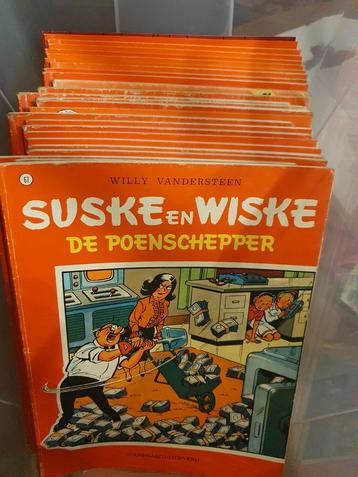 Flinke stapel Suske en Wiske strips beschikbaar voor biedingen