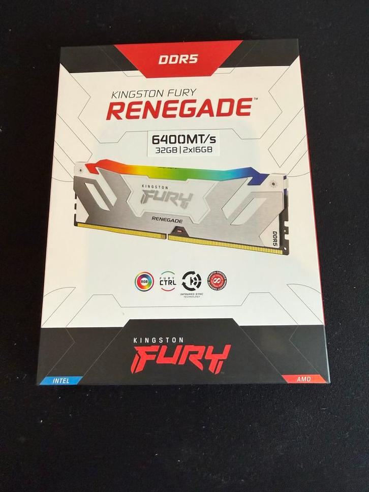 Kingston Fury Renegade 32GB (2x16GB) DDR5 RGB - Wit, Computers en Software, RAM geheugen, Nieuw, Desktop, 32 GB, DDR5, Ophalen of Verzenden