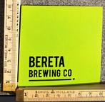 Groene sticker Bereta brewing co logo Biermerk Roemenië, Ophalen of Verzenden, Zo goed als nieuw