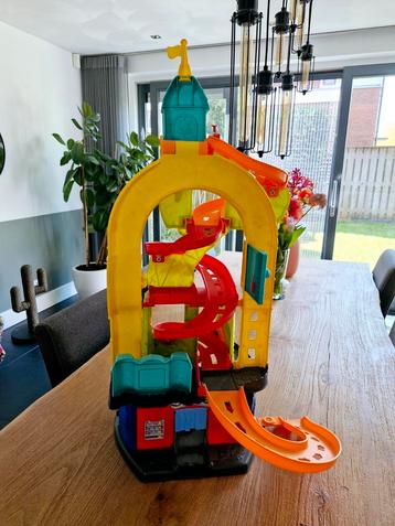 Fisher Price Little People Autogarage beschikbaar voor biedingen