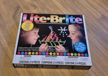 LiteBrite spel beschikbaar voor biedingen