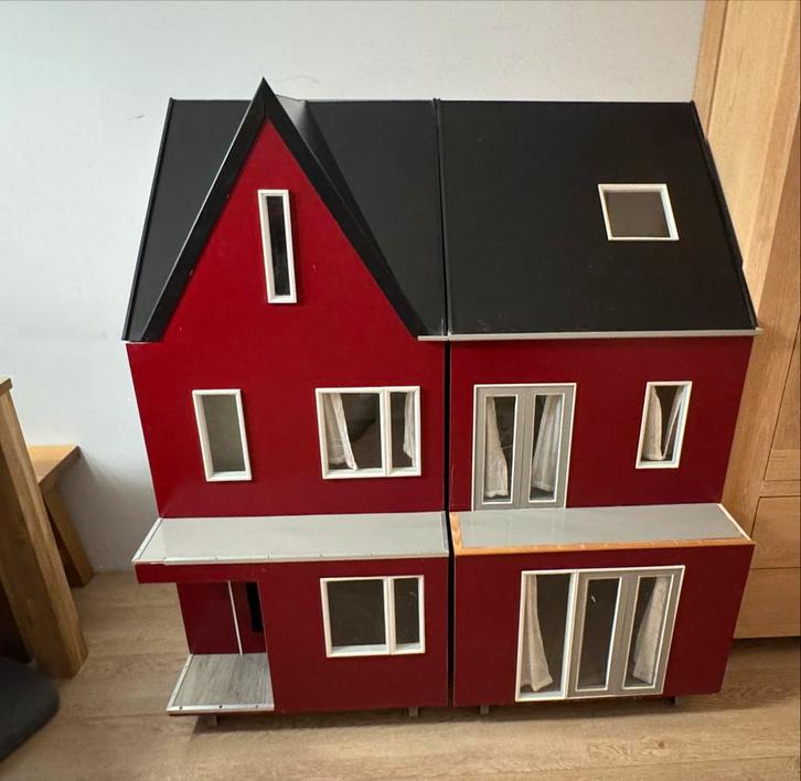 Poppenhuis (handgemaakt, hout, verrijdbaar, verlichting), Verzamelen, Poppenhuizen en Toebehoren, Gebruikt, Poppenhuis, Ophalen