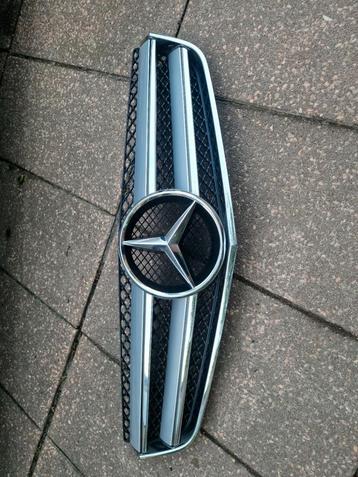 Mercedes benz e 350 coupe 2009 gril zo goed als nieuw beschikbaar voor biedingen
