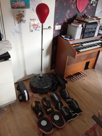 Boks- en Kickboks Set - Zo Goed Als Nieuw! beschikbaar voor biedingen