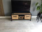 Tv meubel, Huis en Inrichting, Kasten | Televisiemeubels, Ophalen, Kunststof, 100 tot 150 cm, Zo goed als nieuw
