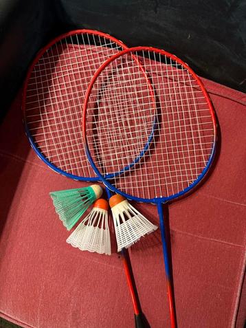 Badminton Set - 2 Rackets + 3 Shuttles beschikbaar voor biedingen