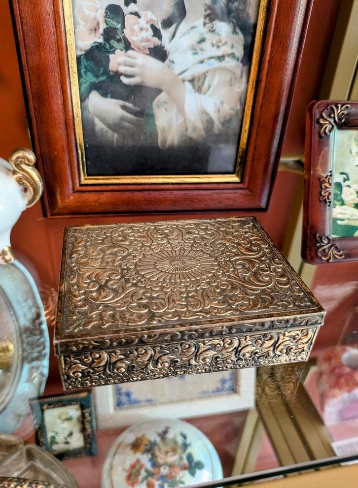 Verzilverd Vintage Sigarettendoosje, Antiek en Kunst, Curiosa en Brocante, Ophalen of Verzenden