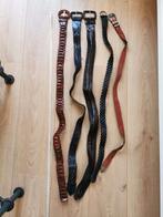 Lederen riemen bruin blauw Riem  1 brede donkerbruine vlecht, Tailleriem, Ophalen of Verzenden, Zo goed als nieuw, 3 tot 5 cm