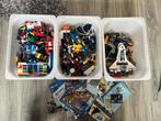 3 bakken vol Lego, nog veel boekjes aanwezig, Kinderen en Baby's, Speelgoed | Duplo en Lego, Ophalen of Verzenden, Zo goed als nieuw