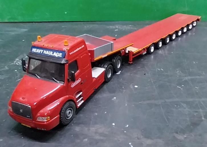 Lion Toys Nooteboom Volvo NH12 & 8-assige oplegger., Hobby en Vrije tijd, Modelauto's | 1:50, Gebruikt, Bus of Vrachtwagen, Lion Toys