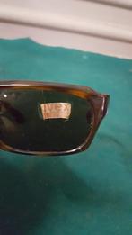 Vintage zonnebril, merk uvex,, Verzamelen, Ophalen of Verzenden
