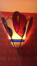 Tiffany wandlamp 2 stuks, Huis en Inrichting, Lampen | Wandlampen, Ophalen of Verzenden, Zo goed als nieuw, Glas