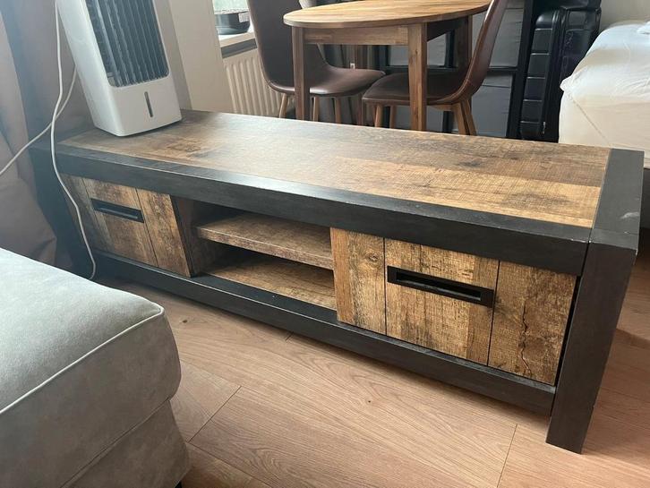 Langwerpig Televisie Meubel, Huis en Inrichting, Kasten | Televisiemeubels, Gebruikt, Minder dan 100 cm, 50 tot 100 cm, 25 tot 50 cm