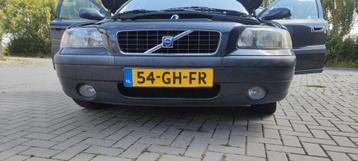 Volvo s60, v70 koplampen beschikbaar voor biedingen