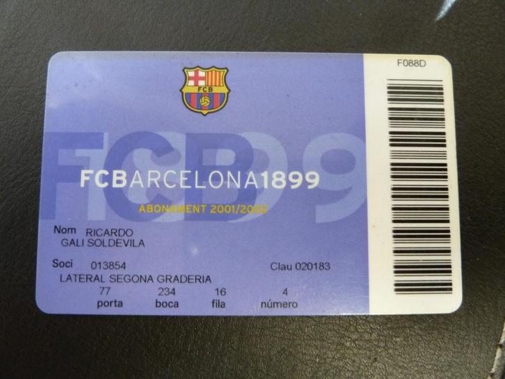 Seizoenkaart Abonament Barcelona 01-02 Lateral, Verzamelen, Sportartikelen en Voetbal, Gebruikt, Overige typen, Buitenlandse clubs