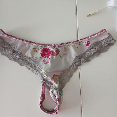 Set verschillende strings m, Kleding | Dames, Ondergoed en Lingerie, String, Ophalen of Verzenden
