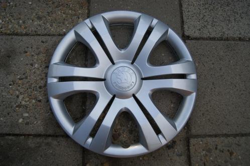 1 losse originele wieldop Skoda Fabia 15 inch (Model 1), Auto diversen, Wieldoppen, Gebruikt, Ophalen of Verzenden