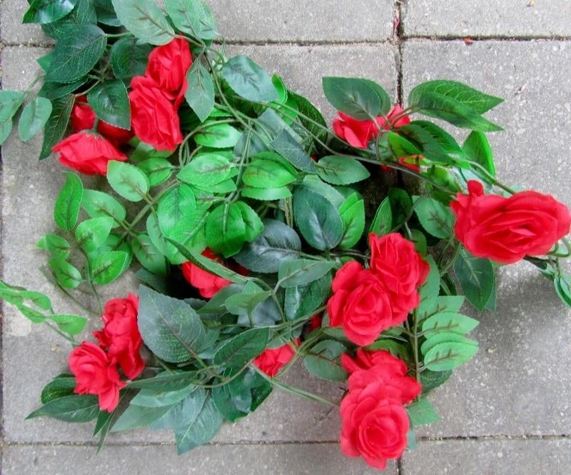 BLOEMEN KUNST GUIRLANDE - 190 CM., Ophalen of Verzenden, Nieuw