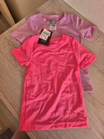 2 uv shirtjes maar 92, Kinderen en Baby's, Kinderkleding | Maat 92, Ophalen of Verzenden, Zo goed als nieuw, Meisje, Shirt of Longsleeve