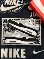 Nike Air Max 1 Wolf Grey White Black EU 44, Ophalen, Flippr.info@gmail.com, Zwart, 1213NL