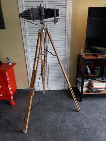 Vintage Vloerlamp met LED - Nieuwstaat beschikbaar voor biedingen