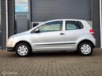 Volkswagen Fox 1.2 Trendline | NAP | ZUINIG | NIEUWE APK, Auto's, Volkswagen, Voorwielaandrijving, Stof, Zwart, 4 stoelen