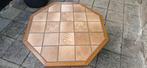 Salontafel, Koffietafel, Octagon, Hout en Betegeld blad, Minder dan 45 cm, Gebruikt, Octagon. Hip. Eclectisch. boho. botanisch