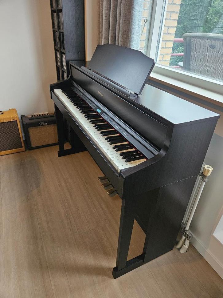 Roland Digital Piano, Muziek en Instrumenten, Piano's, Gebruikt, Piano, Bruin, Digitaal, Ophalen