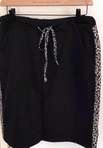 Leuk zwart rokje met tijgerprint bies, maat L, Zwart, Maat 42/44 (L), Ophalen of Verzenden, Zo goed als nieuw