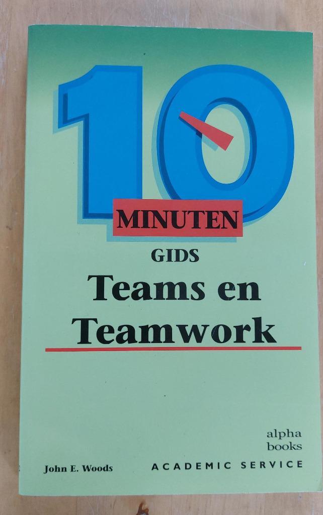 Zeer goede staat: Woods - 10 minuten Gids Teams en Teamwork, Boeken, Economie, Management en Marketing, Zo goed als nieuw, Management