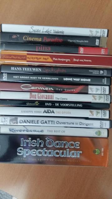 15 hele mooie DVD's met theater/schouwburg voorstellingen beschikbaar voor biedingen