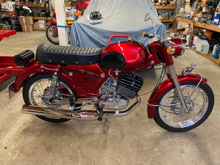 Zundapp KS 125 Special Oldtimer Brommer UNIEK MOOI!, Fietsen en Brommers, Brommers | Zundapp, Zo goed als nieuw, Overige modellen