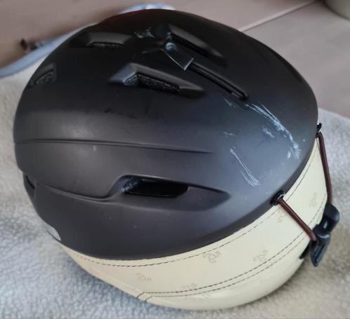 Dames Skihelm Salamon +Fleece Vest merk Wildroses, Sport en Fitness, Skiën en Langlaufen, Zo goed als nieuw, Kleding, Overige merken