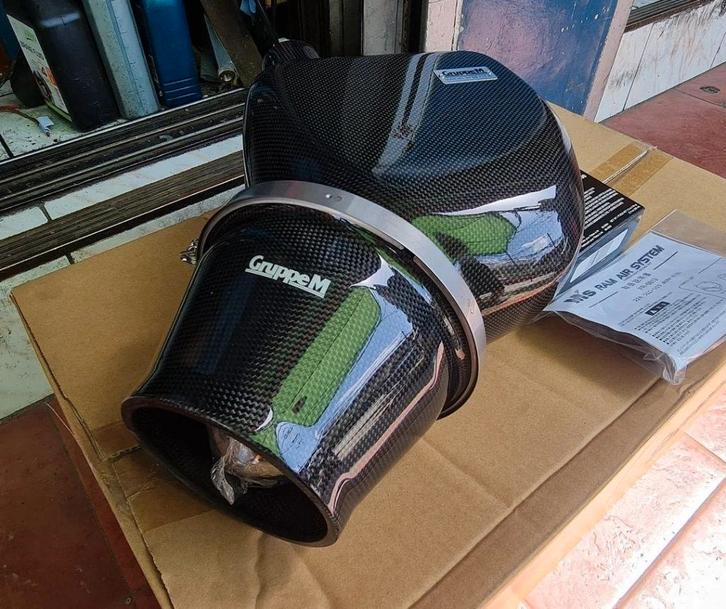 Gruppe M Carbon airbox luchtfilter - Suzuki Jimny 1.5 18+, Auto diversen, Tuning en Styling, Ophalen of Verzenden