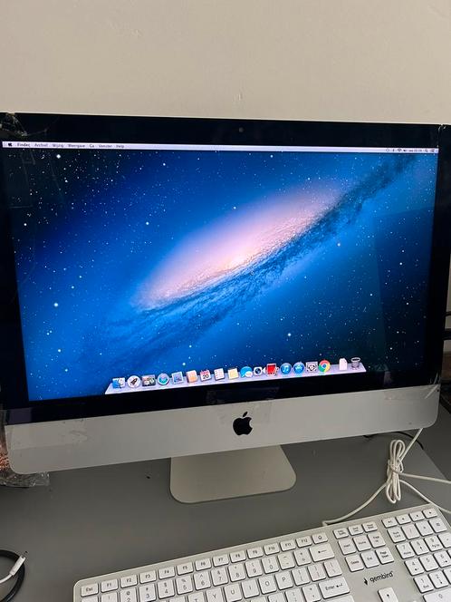 Imac 21,5 inch eind 2013 gebarsten scherm, Computers en Software, Apple Desktops, Zo goed als nieuw, iMac, Ophalen of Verzenden